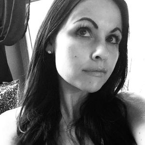 Meet your Posher, Cassandra